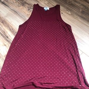 old navy maroon tank with gold rhinestones